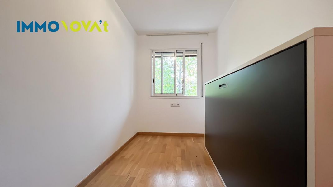 APARTMENT IN PERICOT AREA