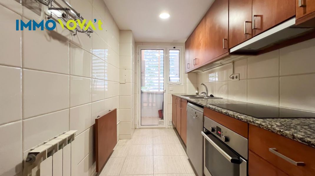 APARTMENT IN PERICOT AREA