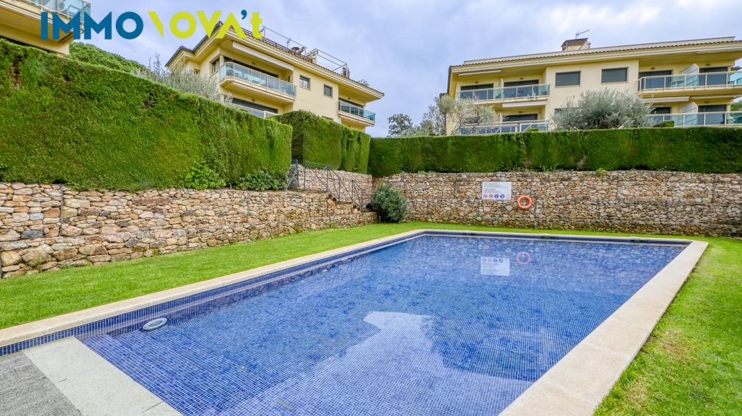 TERRAZA CON VISTAS AL MAR Y PK INCLUIDO