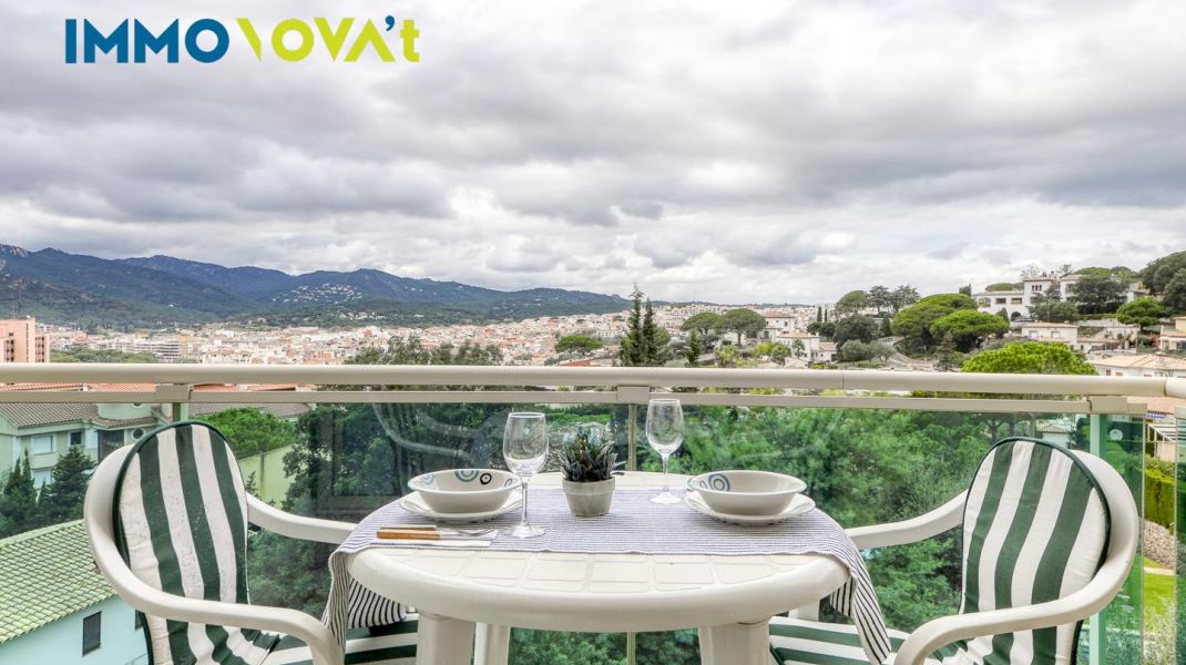 TERRAZA CON VISTAS AL MAR Y PK INCLUIDO