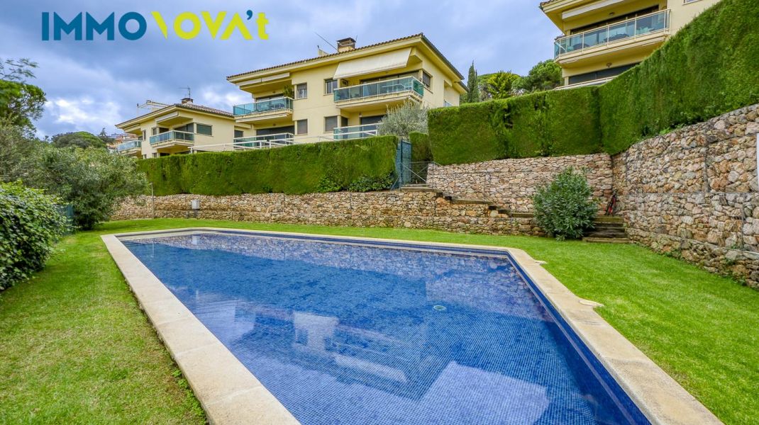 TERRAZA CON VISTAS AL MAR Y PK INCLUIDO