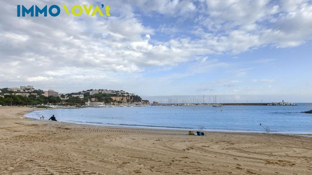 EXCLUSIVO PISO A 100 METROS DE LA PLAYA