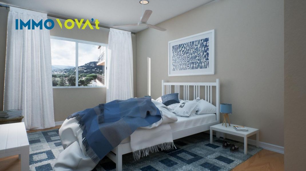 RENOVATED APARTMENT WITH SEA VIEWS
