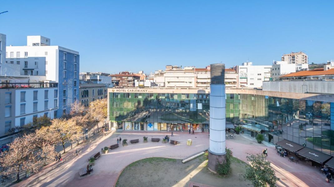 APARTMENT IN THE CENTER OF GIRONA
