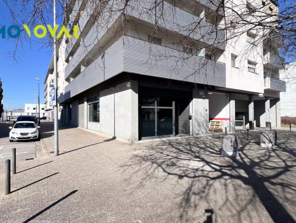COMMERCIAL SPACE FOR RENT – CLÍNICA GIRONA AREA