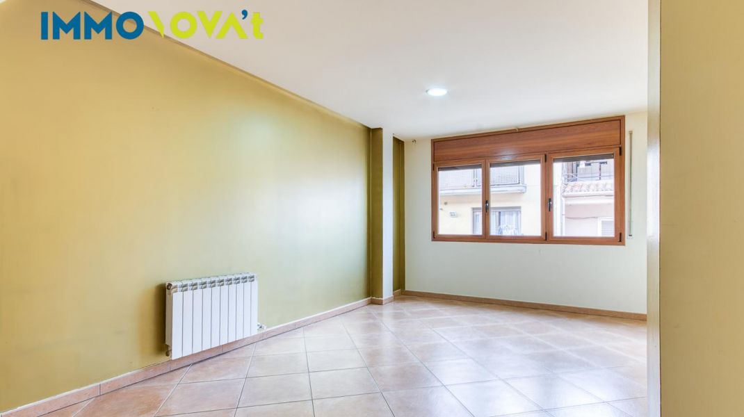 APARTMENT FOR RENT WITH COMMUNAL POOL