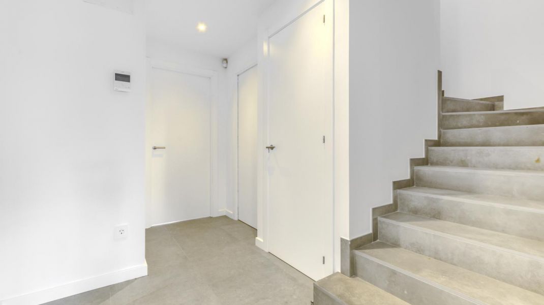 NEW CORNER HOUSE IN MATA (PORQUERES)