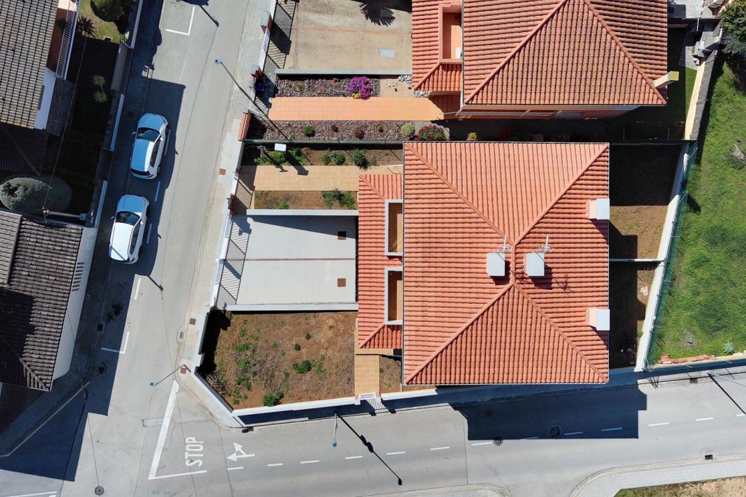 NEW CORNER HOUSE IN MATA (PORQUERES)