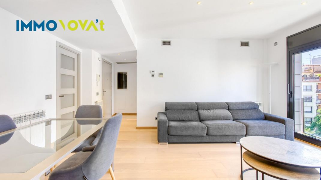 Living in Girona with Calm and Elegance