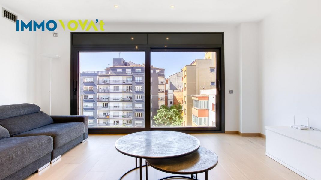 Living in Girona with Calm and Elegance