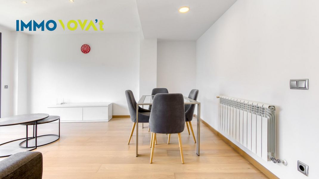 Living in Girona with Calm and Elegance