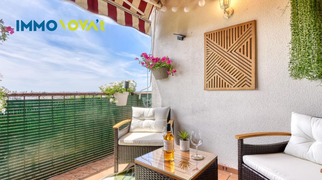 REFURBISHED FLAT IN FIGUERES