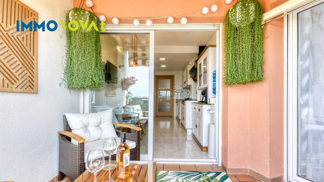 REFURBISHED FLAT IN FIGUERES