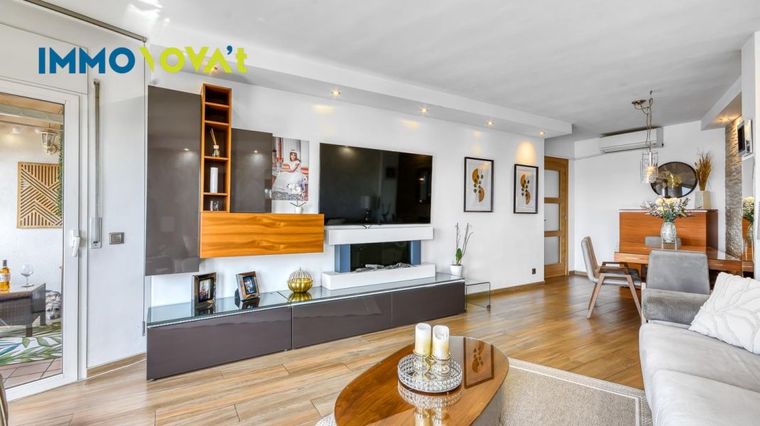 REFURBISHED FLAT IN FIGUERES