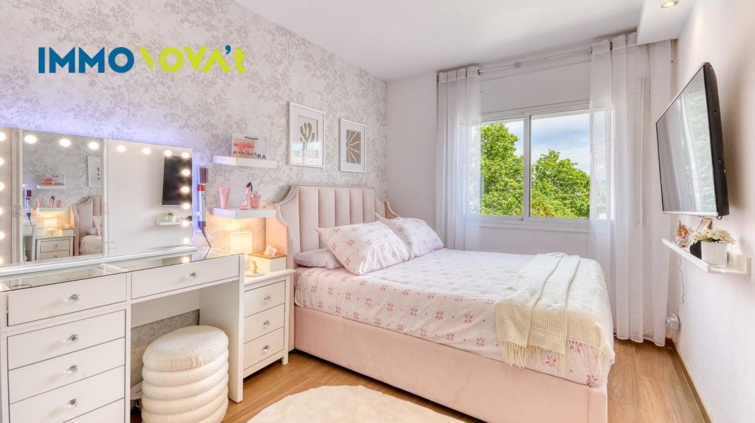 REFURBISHED FLAT IN FIGUERES