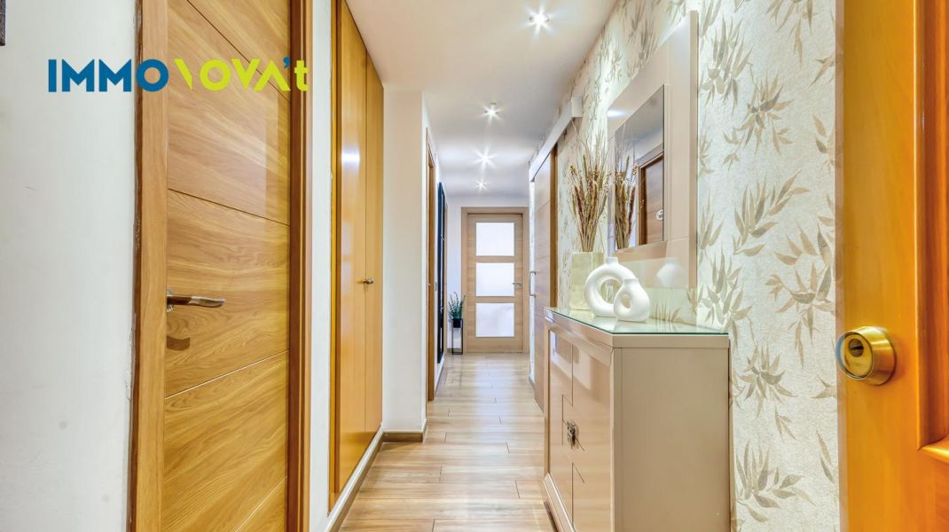 REFURBISHED FLAT IN FIGUERES
