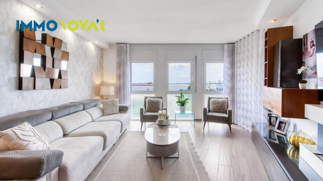REFURBISHED FLAT IN FIGUERES