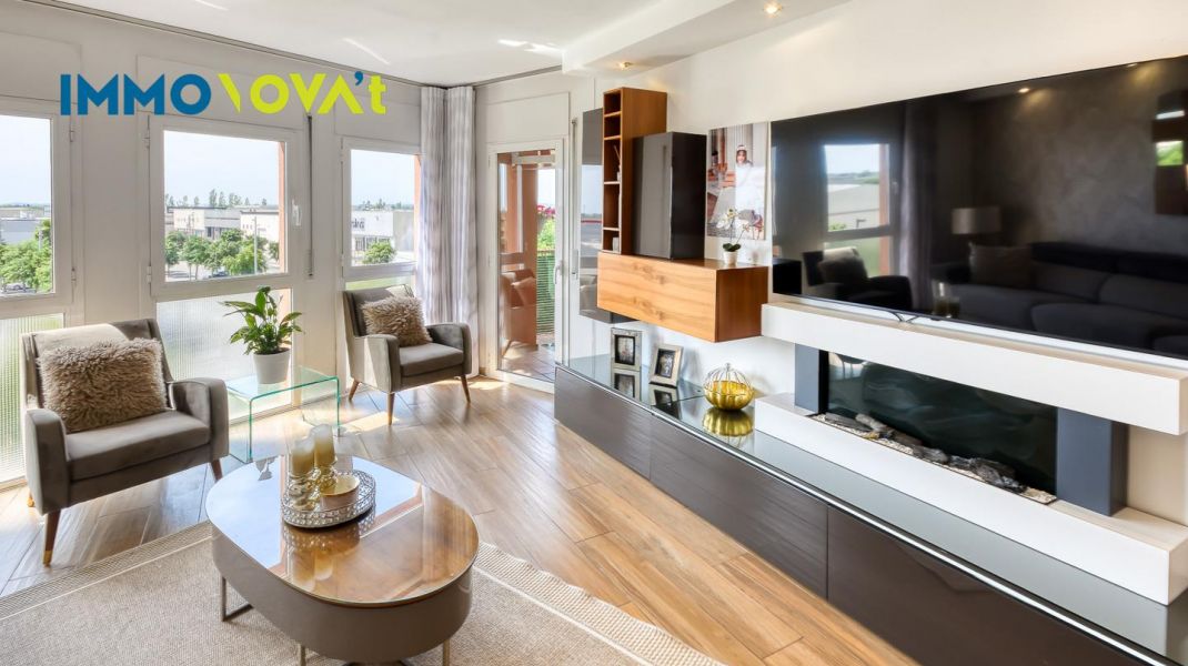 REFURBISHED FLAT IN FIGUERES