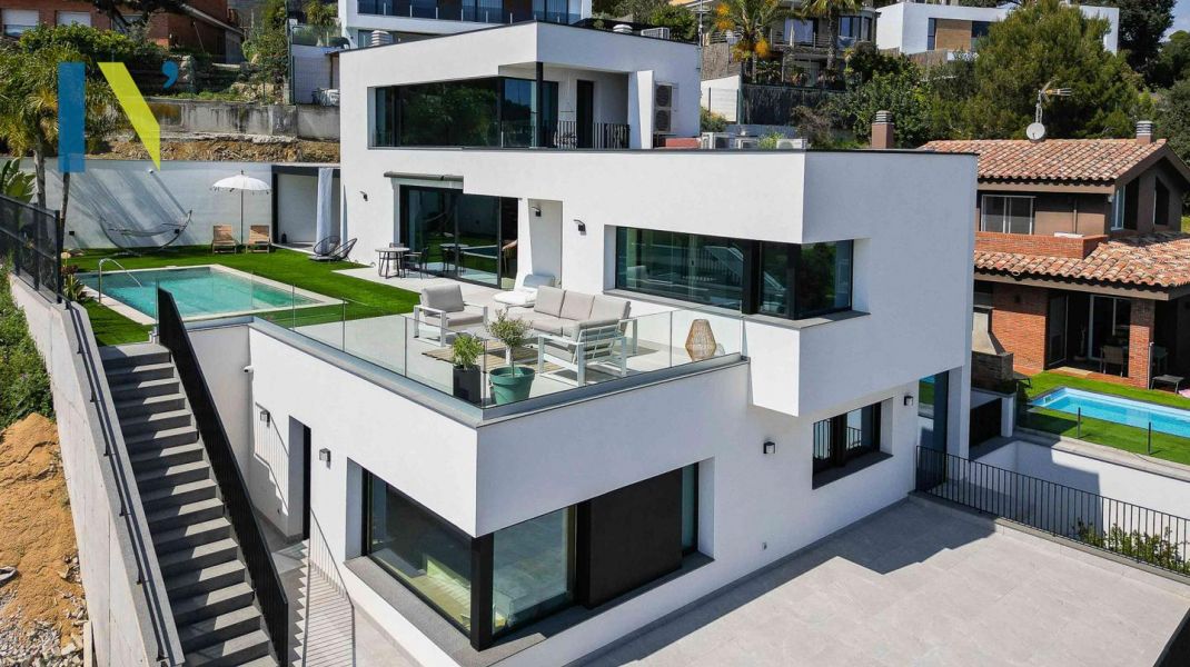 Exclusivo mirador privado al Mediterráneo