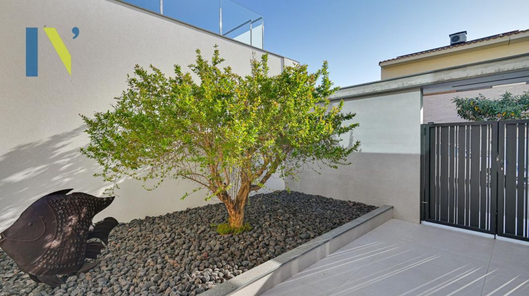 Exclusivo mirador privado al Mediterráneo