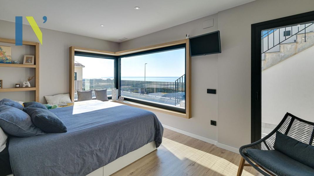 Exclusivo mirador privado al Mediterráneo