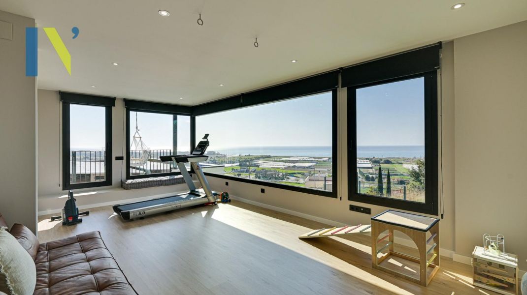 Exclusivo mirador privado al Mediterráneo