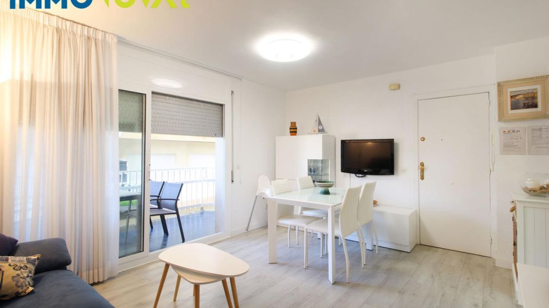 TEMPORARY CONTRACT APARTMENT WITH TERRACE TO THE BEACH