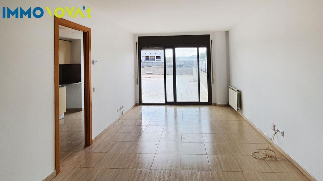 3 BEDROOM APARTMENT AND 175M2 TERRACE
