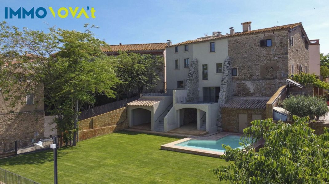 VILLAGE HOUSE WITH SWIMMING POOL IN THE BAIX EMPORDÀ