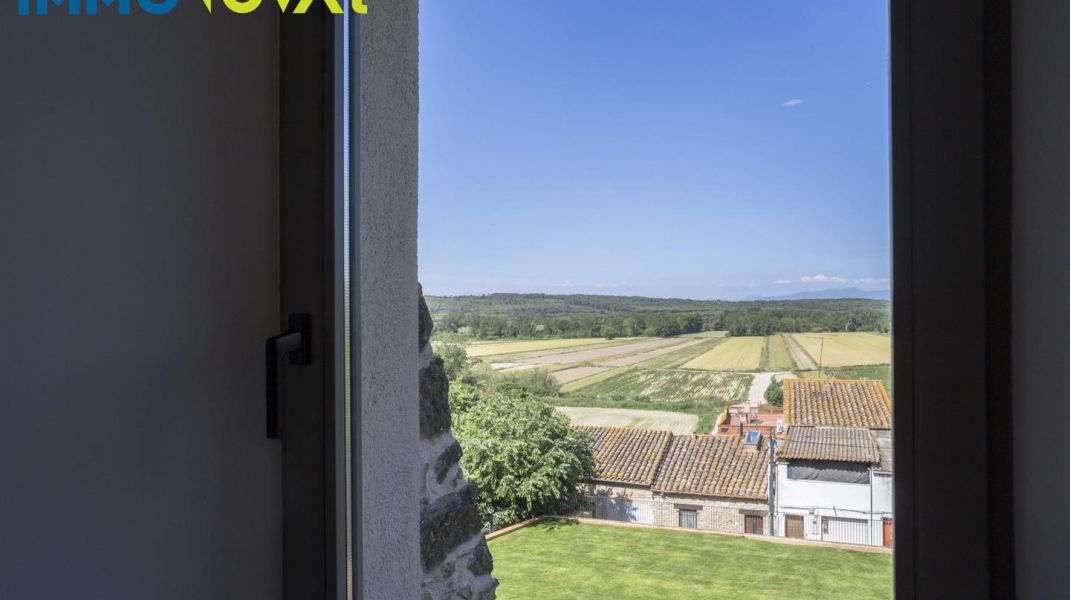 CASA OBRA NOVA AMB ENCANT AL BAIX EMPORDÀ