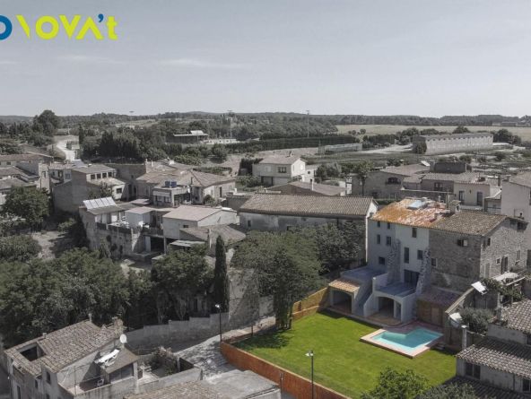 FINCA CON DOS CASAS Y PISCINA EN EL BAIX EMPORDÀ