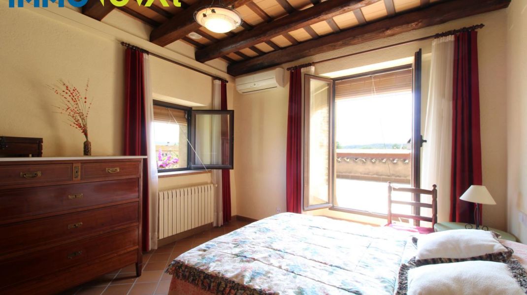 AUTÈNTICA CASA DE POBLE