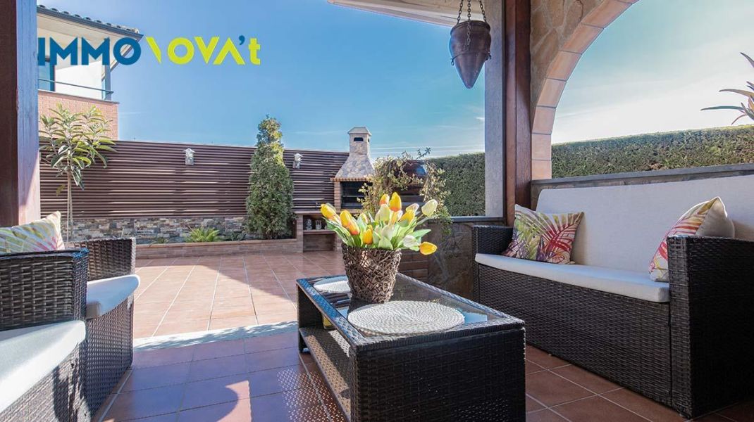 MAGNIFICENT HOUSE FOR SALE IN ULLÀ