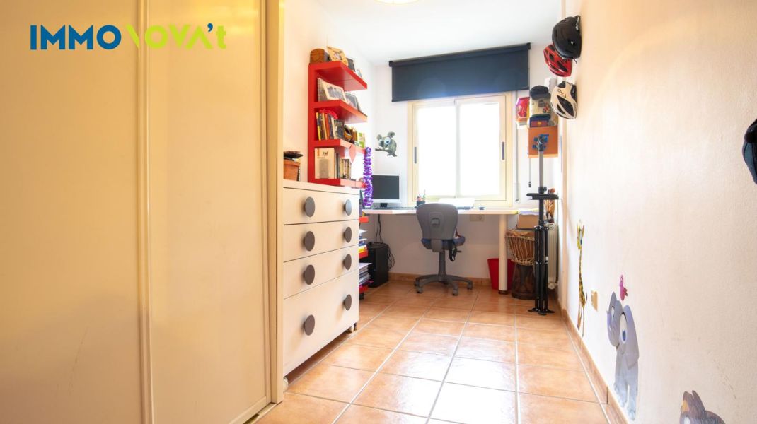 Piso en venta en Girona Zona Maristes