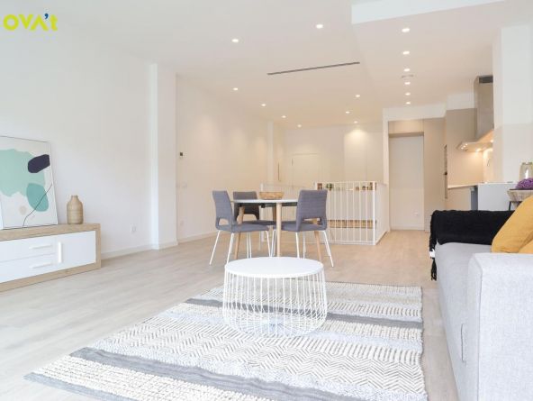 Dúplex en venta en Montjuïc - Girona