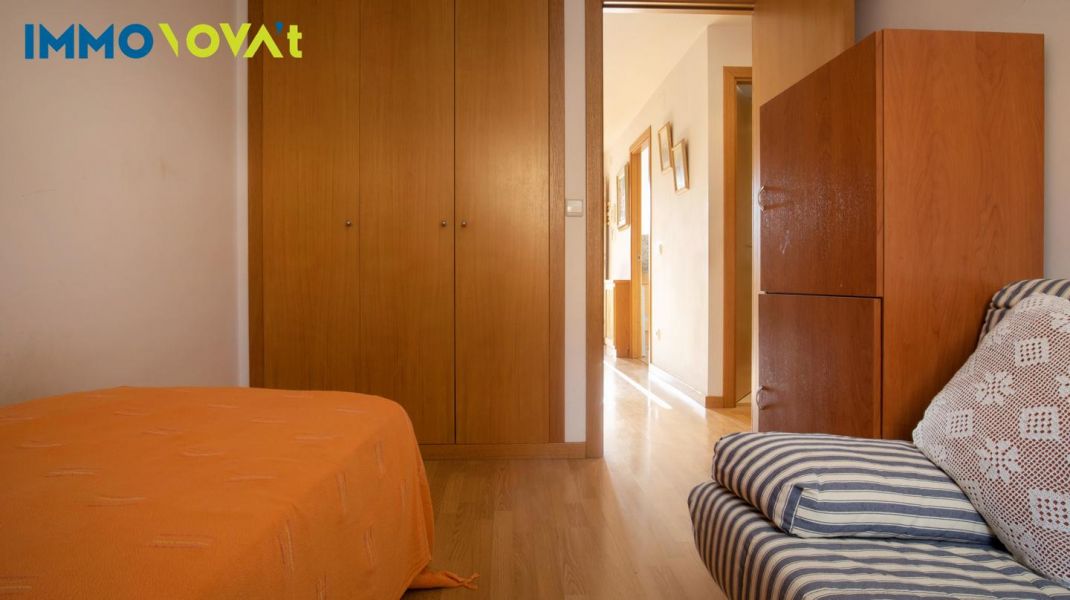 2 bedroom apartment and parking in Taialà