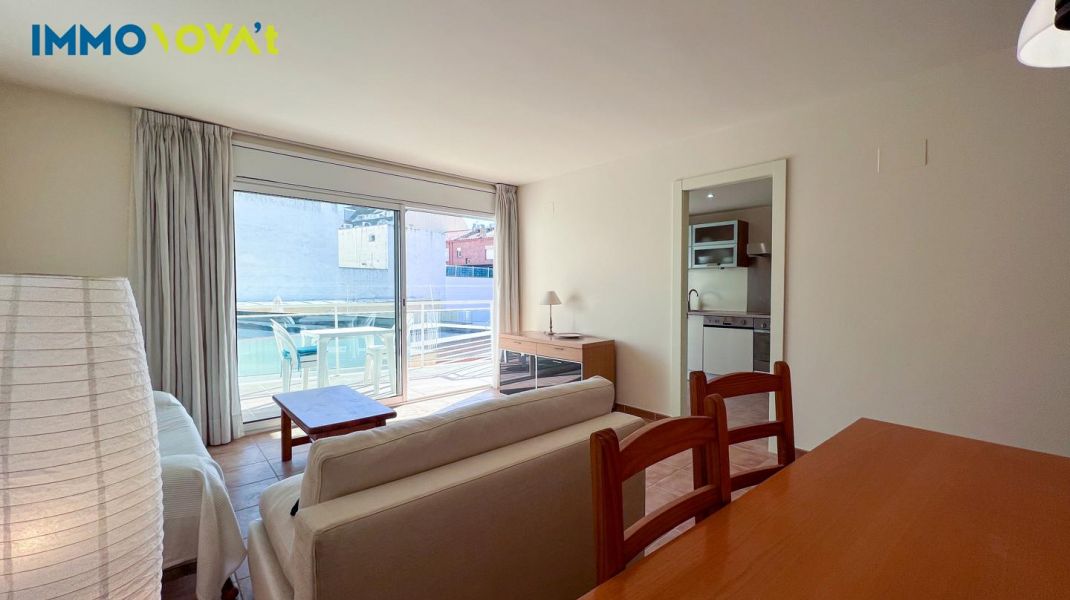 Furnished apartment with parking in Platja d'Aro.