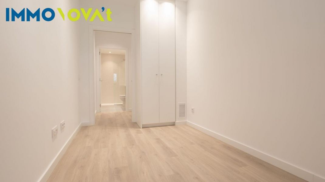 Duplex d’obra nova amb terrassa a Montjuïc
