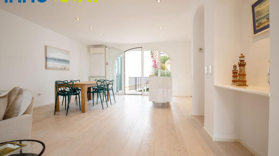 Renovated and equipped house next to the beach of Sant Feliu de Guíxols