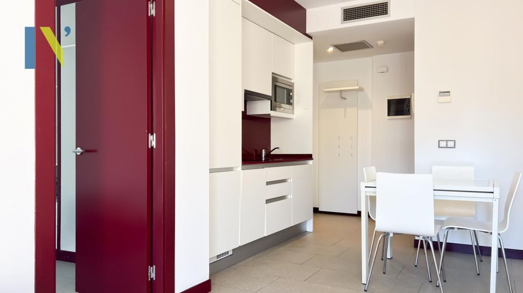 PIS D’1 HABITACIÓ EQUIPAT