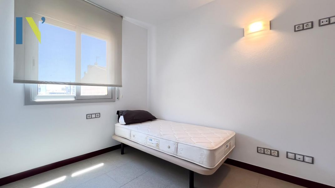 PIS D’1 HABITACIÓ EQUIPAT