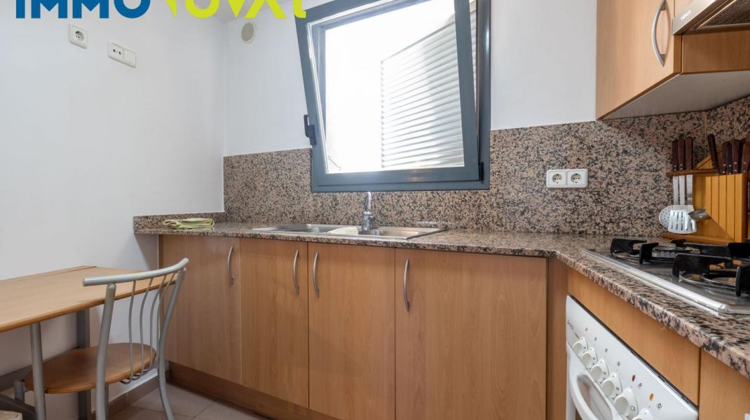 2 bedroom apartment and parking in Taialà