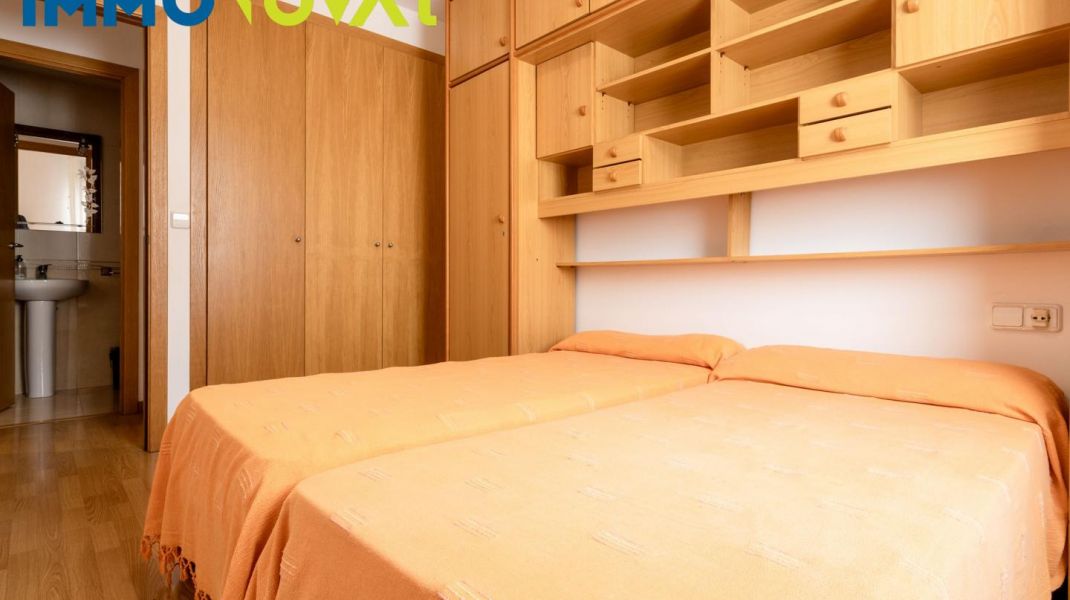 2 bedroom apartment and parking in Taialà