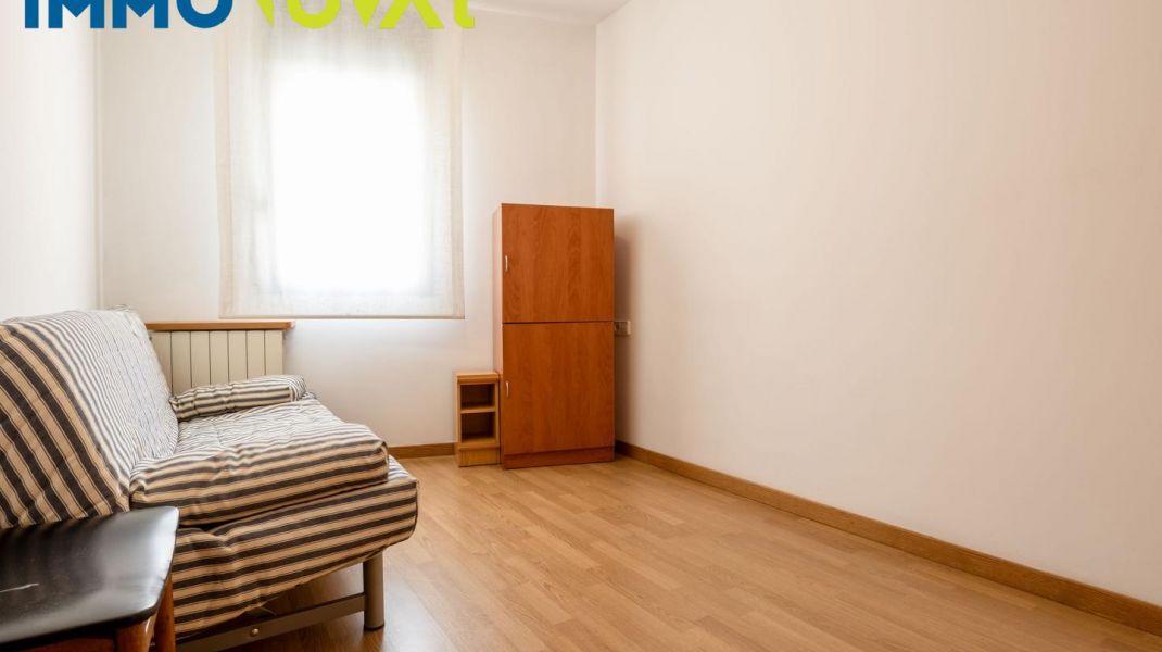 Pis de 2 hab. i aparcament a Taialà