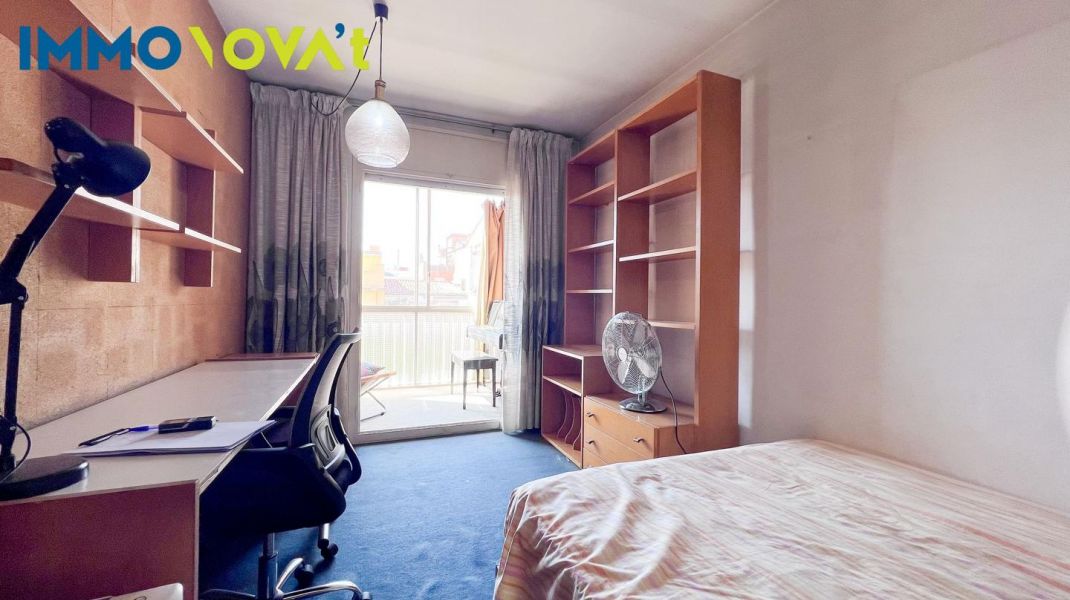 PISO DE TRES HABITACIONES PARA ESTUDIANTES