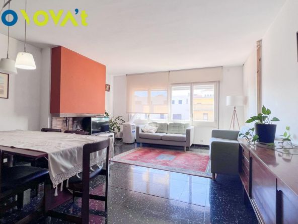 Three-bedroom apartment for students