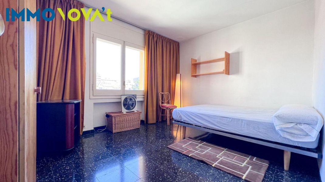 PISO DE TRES HABITACIONES PARA ESTUDIANTES