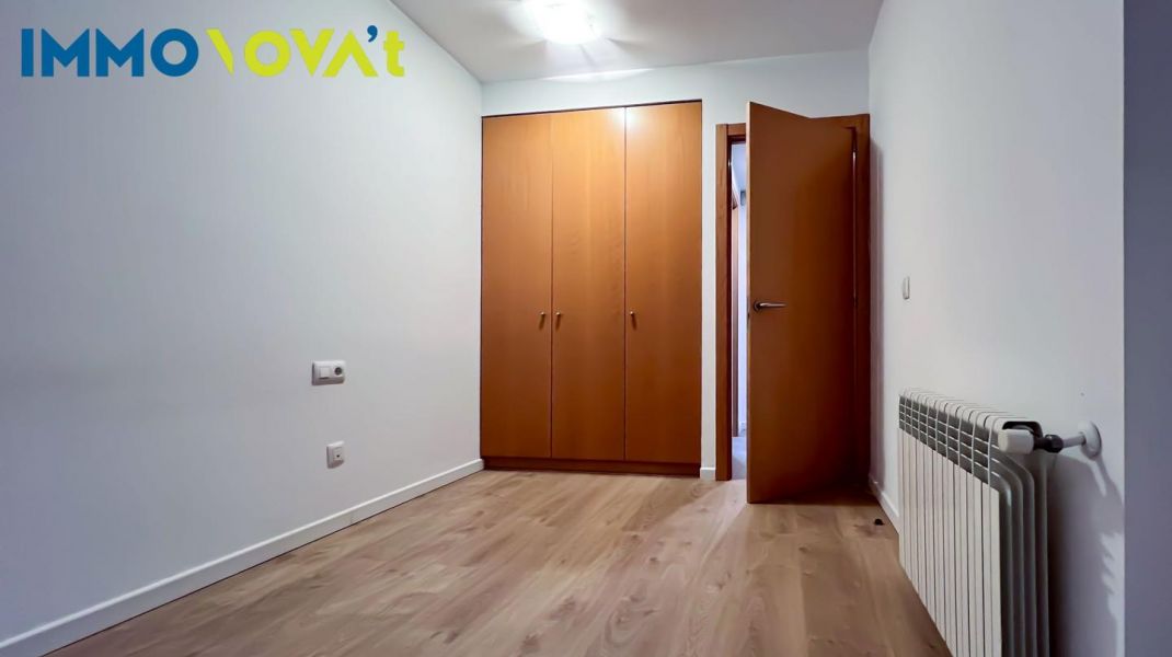 PISO DOS HABITACIONES EN CENTRO DE GIRONA