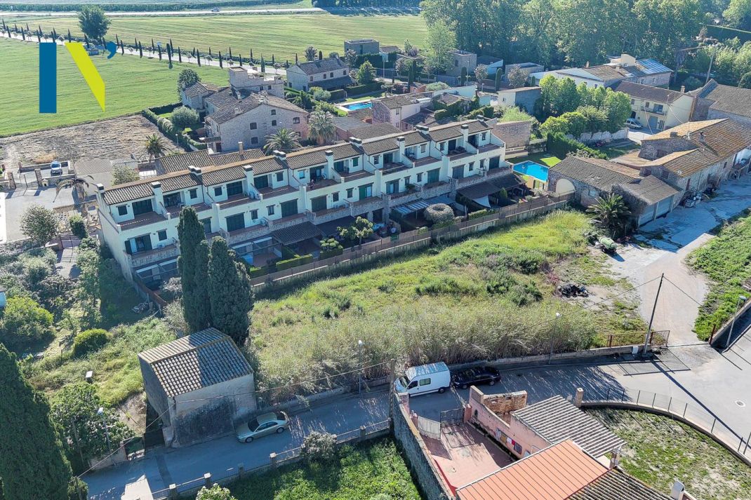 ¡OPORTUNIDAD! SOLAR PARA 10 CASAS