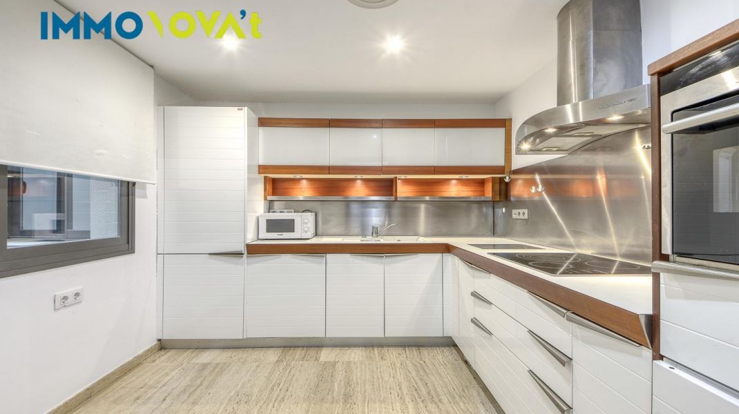 EXCLUSIU PIS A 100 METRES DE LA PLATJA